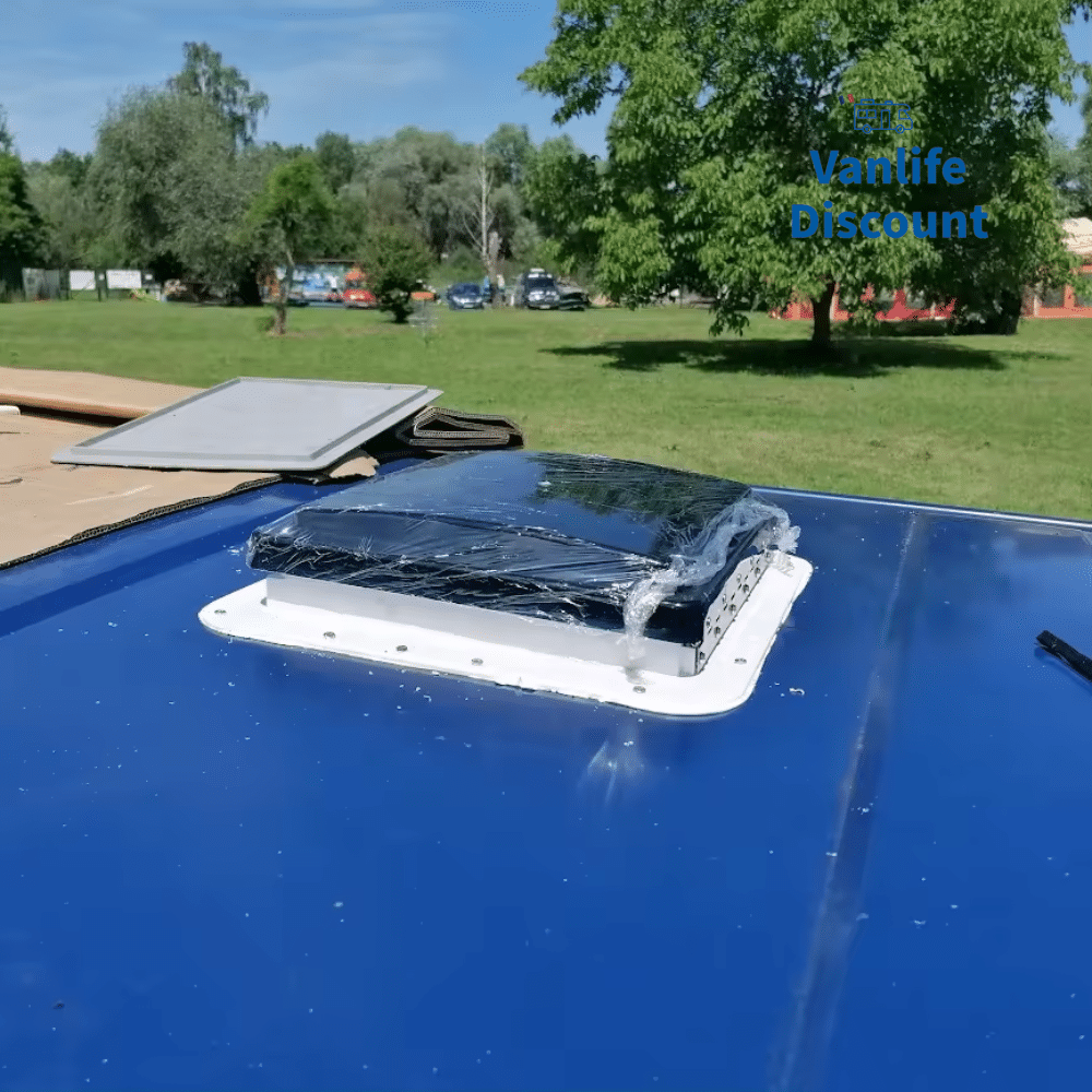 Lanterneau Ventilateur 340×340 6 vitesses et LED - Vanlife - Store