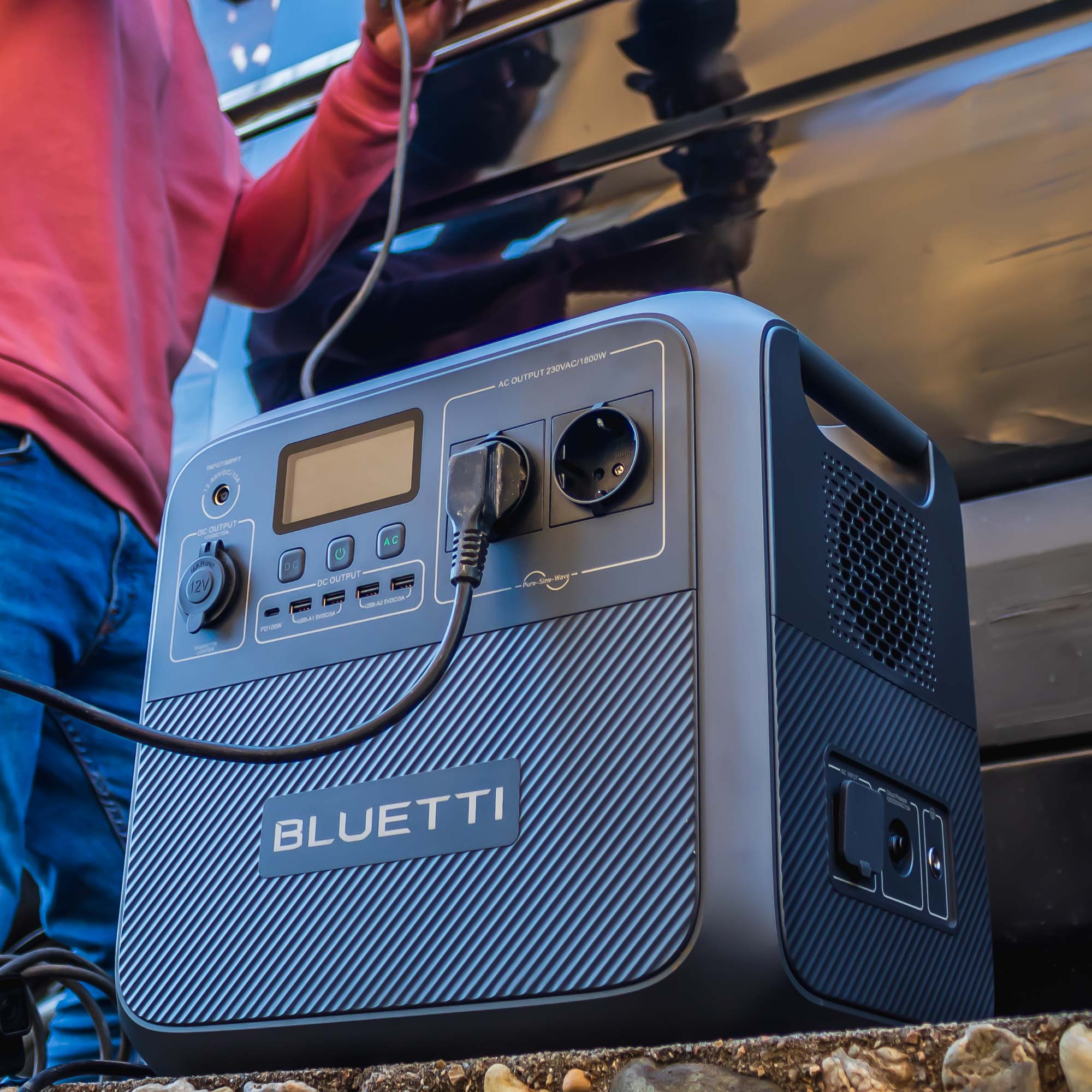 BLUETTI AC180 Station électrique portable | 1 800 W / 1 152 Wh - Vanlife - Store