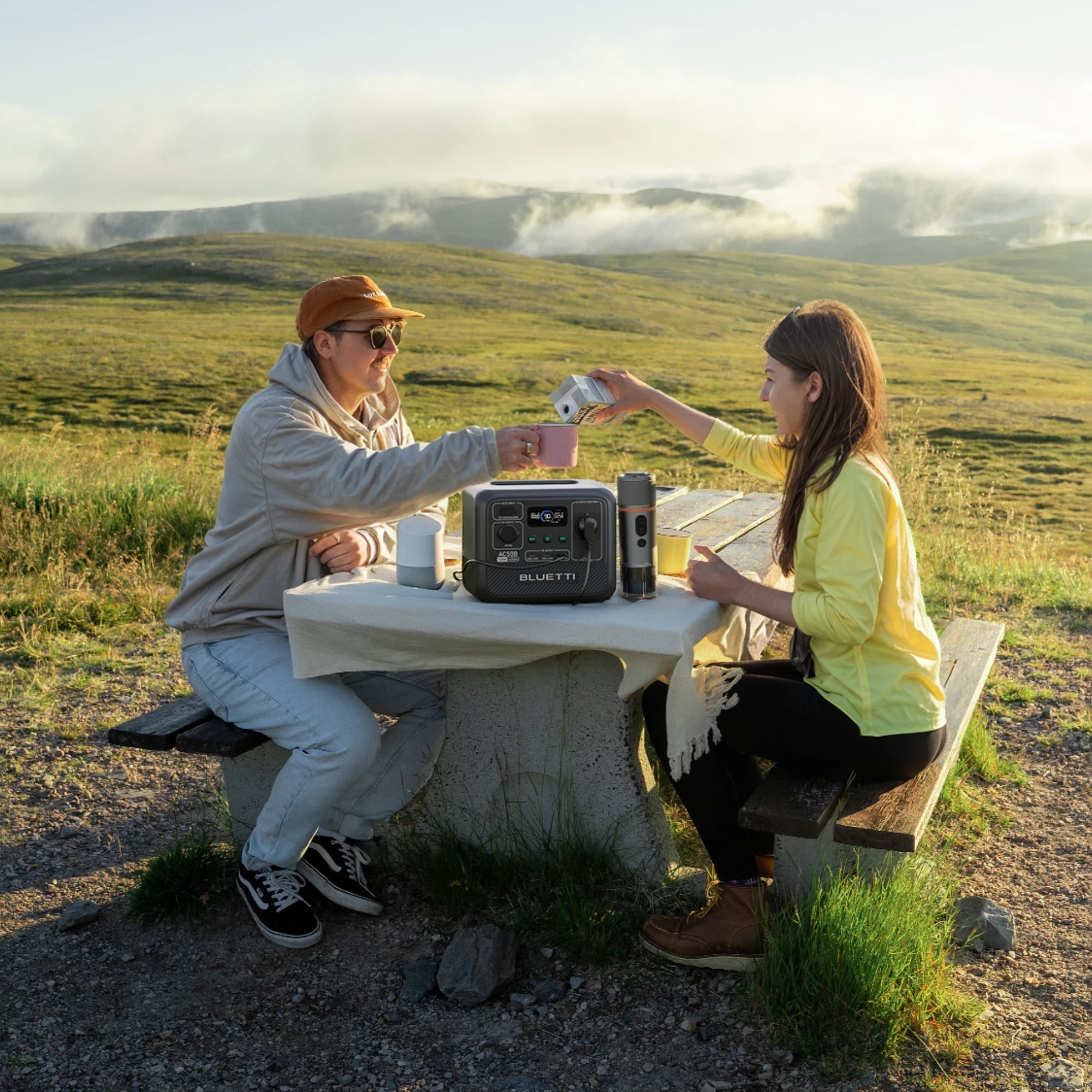BLUETTI AC50B Station électrique portable | 700 W / 448 Wh - Vanlife - Store