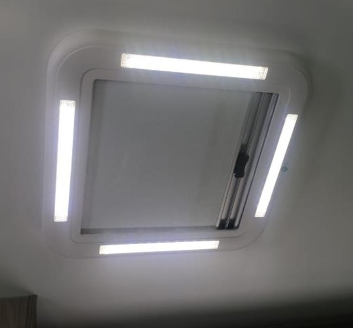 Lanterneau Vanlife Panorama 3 LED - Vanlife - Store